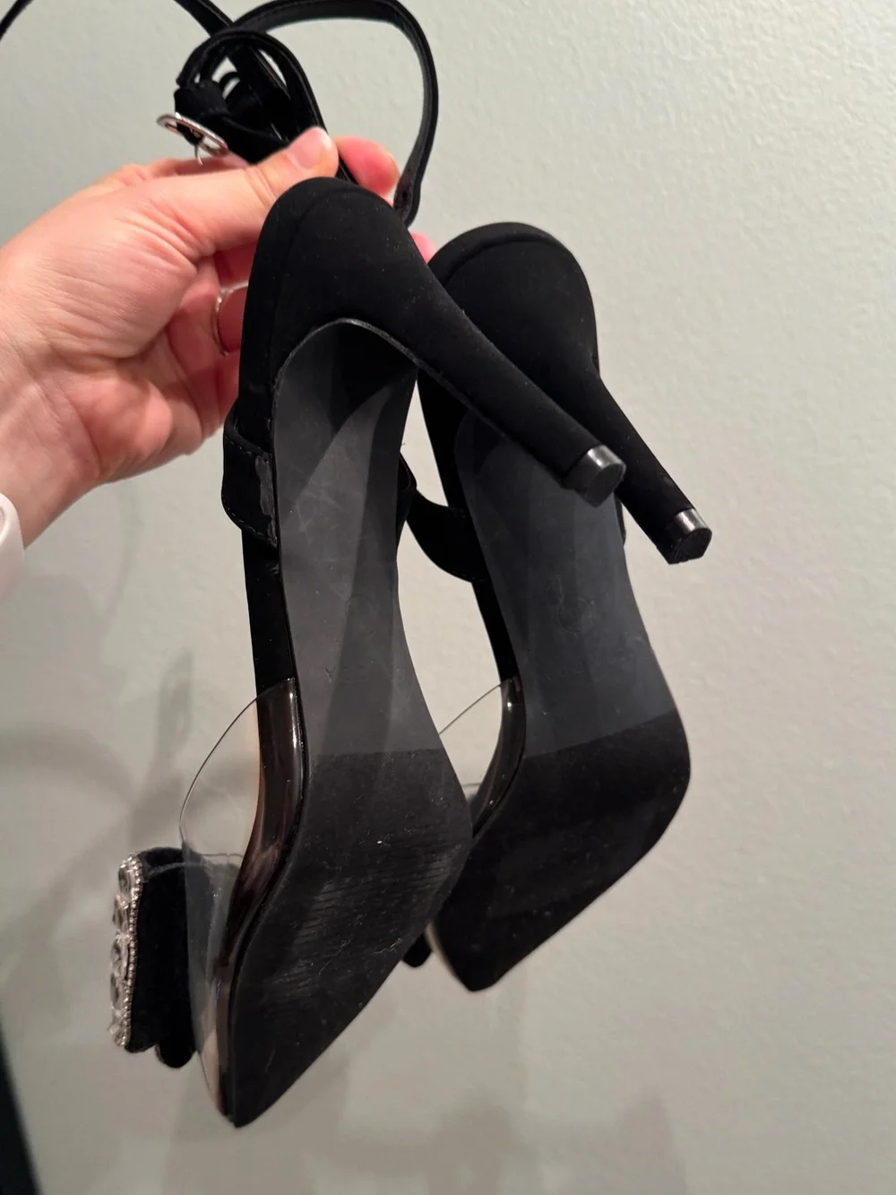 TOP Moda Black Pointed Slingback Heels with Crystal Bow